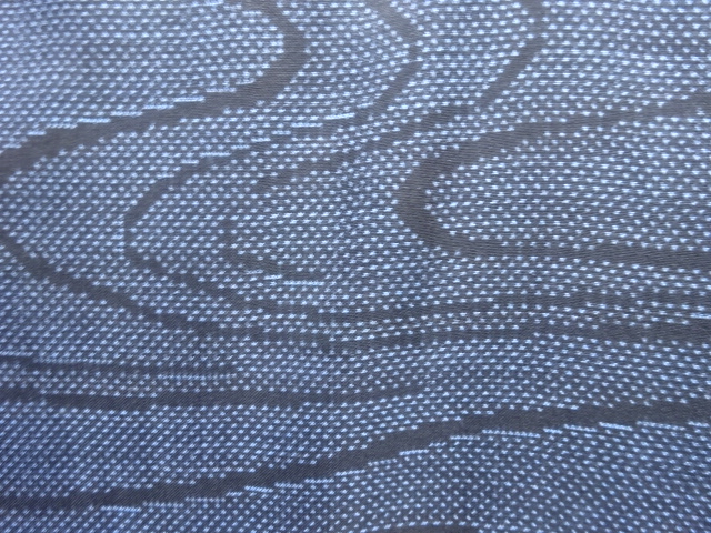 JAPANESE KIMONO / ANTIQUE KIMONO / SILK / DORO OSHIMA TSUMUGI (5 maruki) / WOVEN STREAM